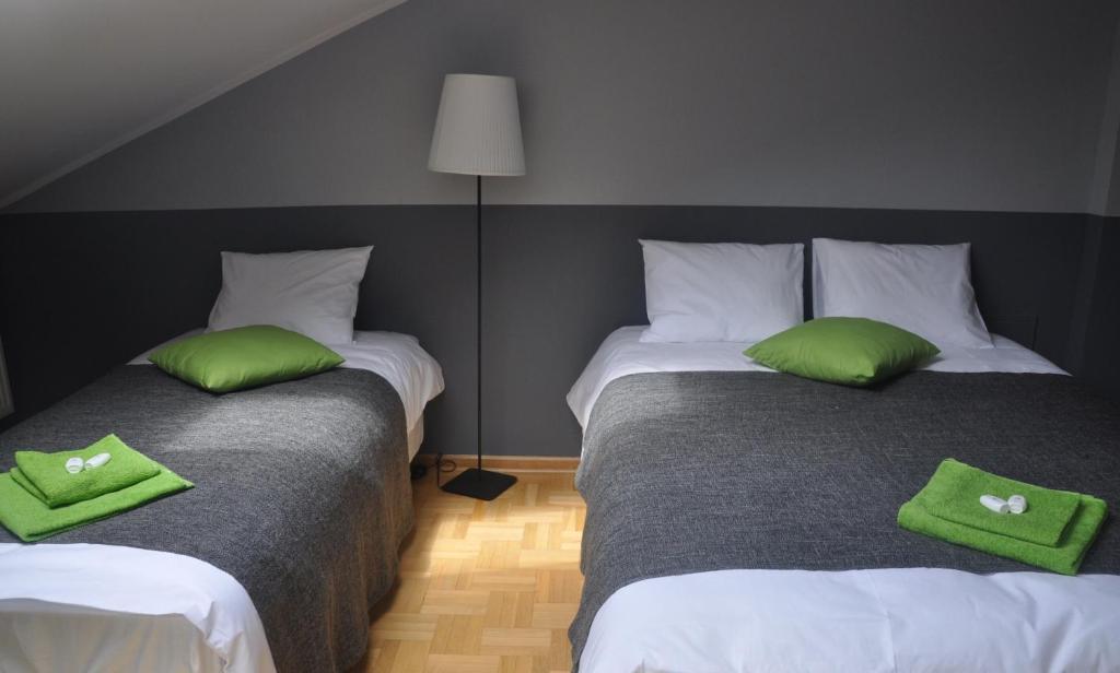 Anton House Hotell Warszawa Rom bilde