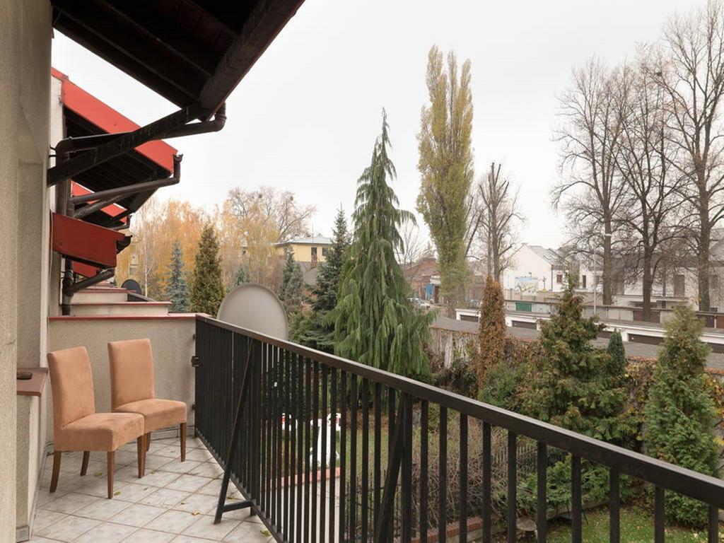 Anton House Hotell Warszawa Eksteriør bilde